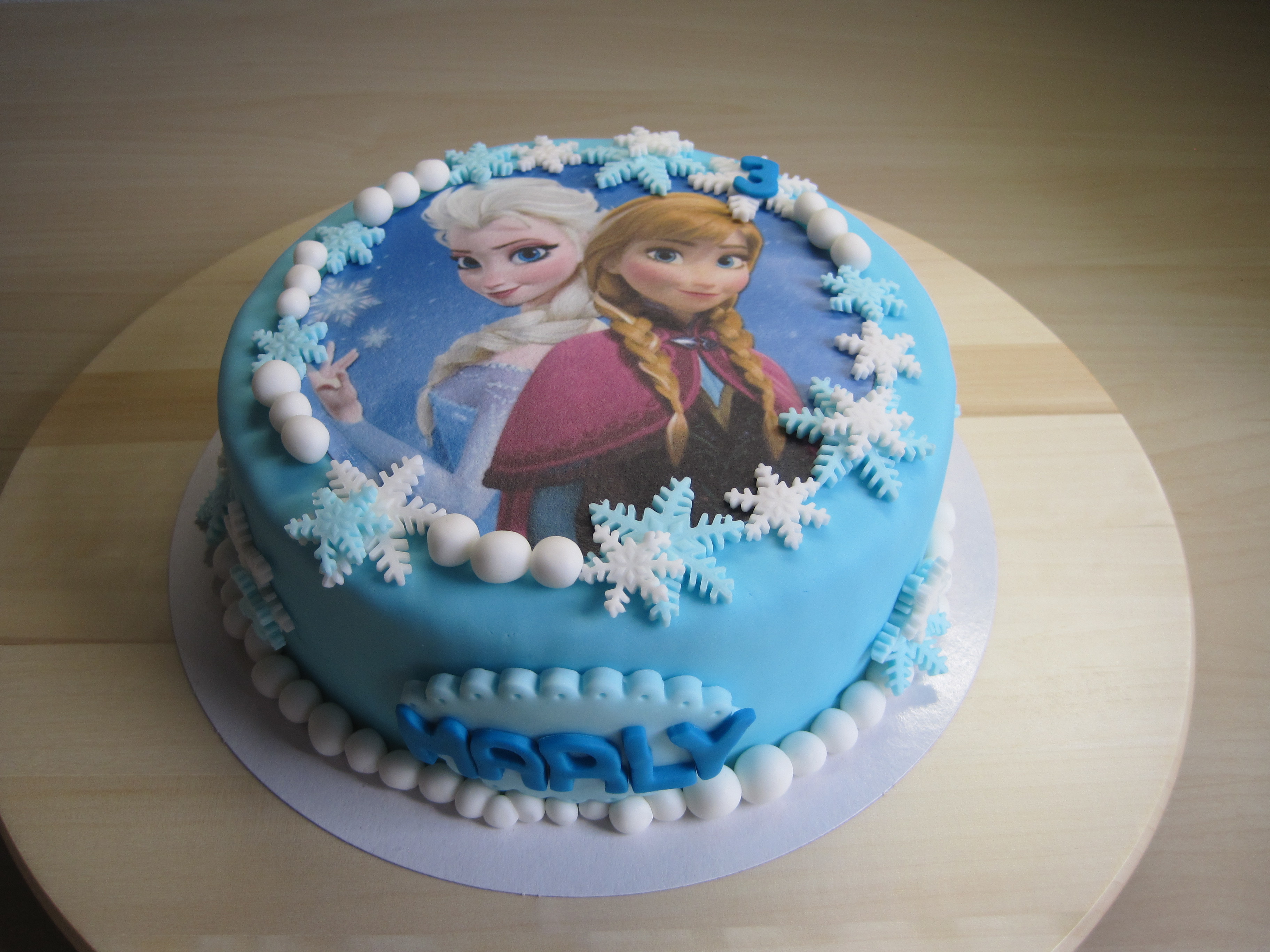 Wonderbaarlijk Frozen - Anna - Elsa - CakeM taarten & cupcakes uit Deventer GZ-97